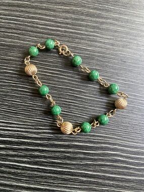 Green Bead and Gold Link  gold filled with natural stone Bracelet